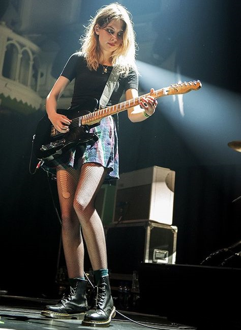 Световое оборудование для дискотек, цветомузыка, светомузыка