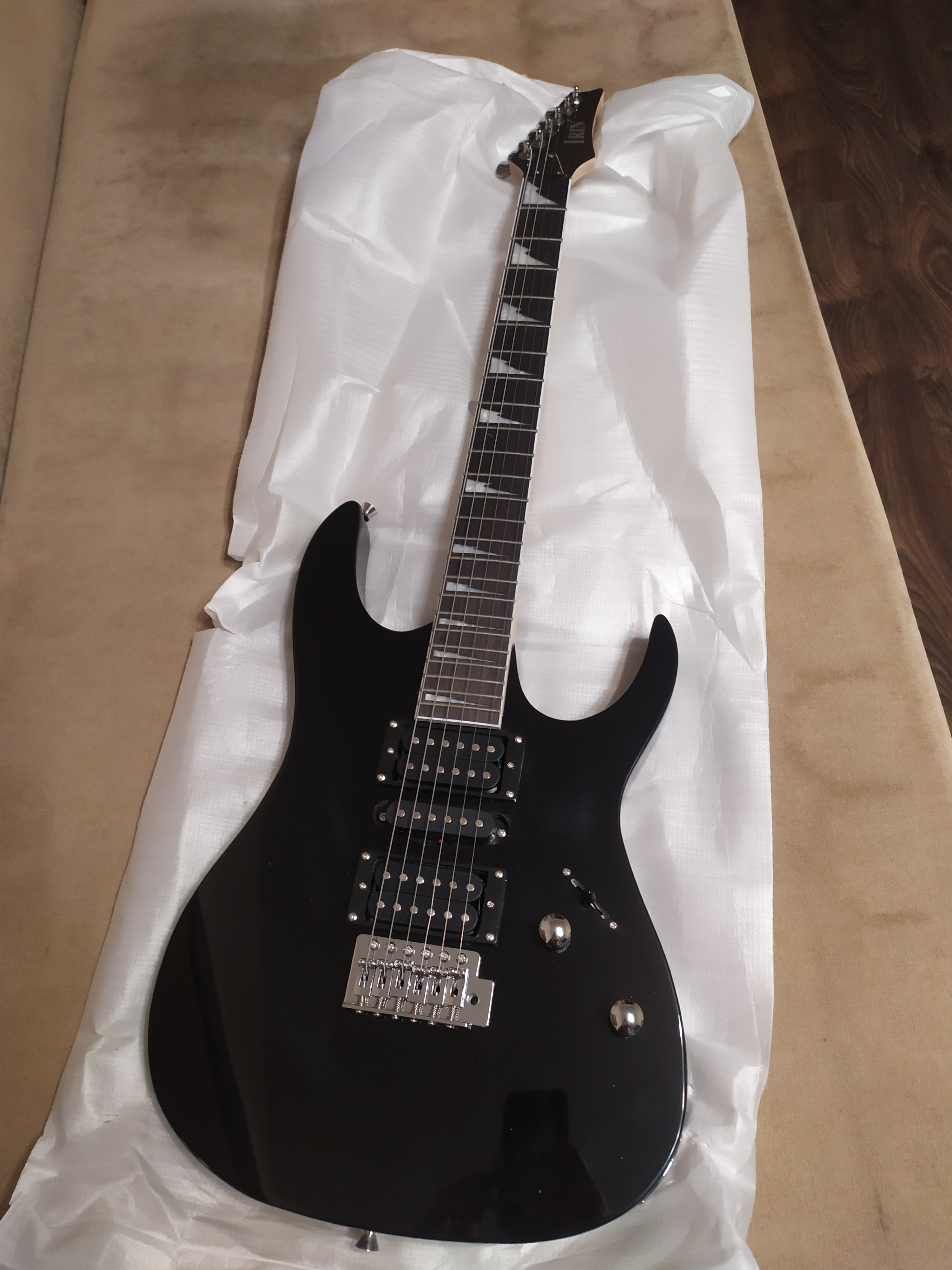 Световое оборудование для дискотек, цветомузыка, светомузыка