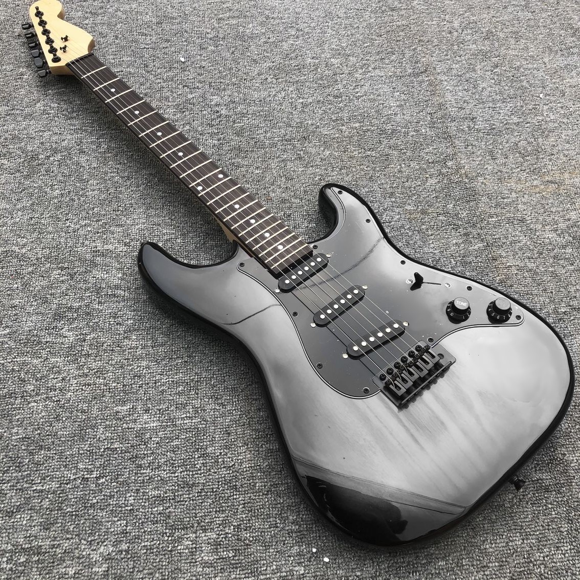 Световое оборудование для дискотек, цветомузыка, светомузыка