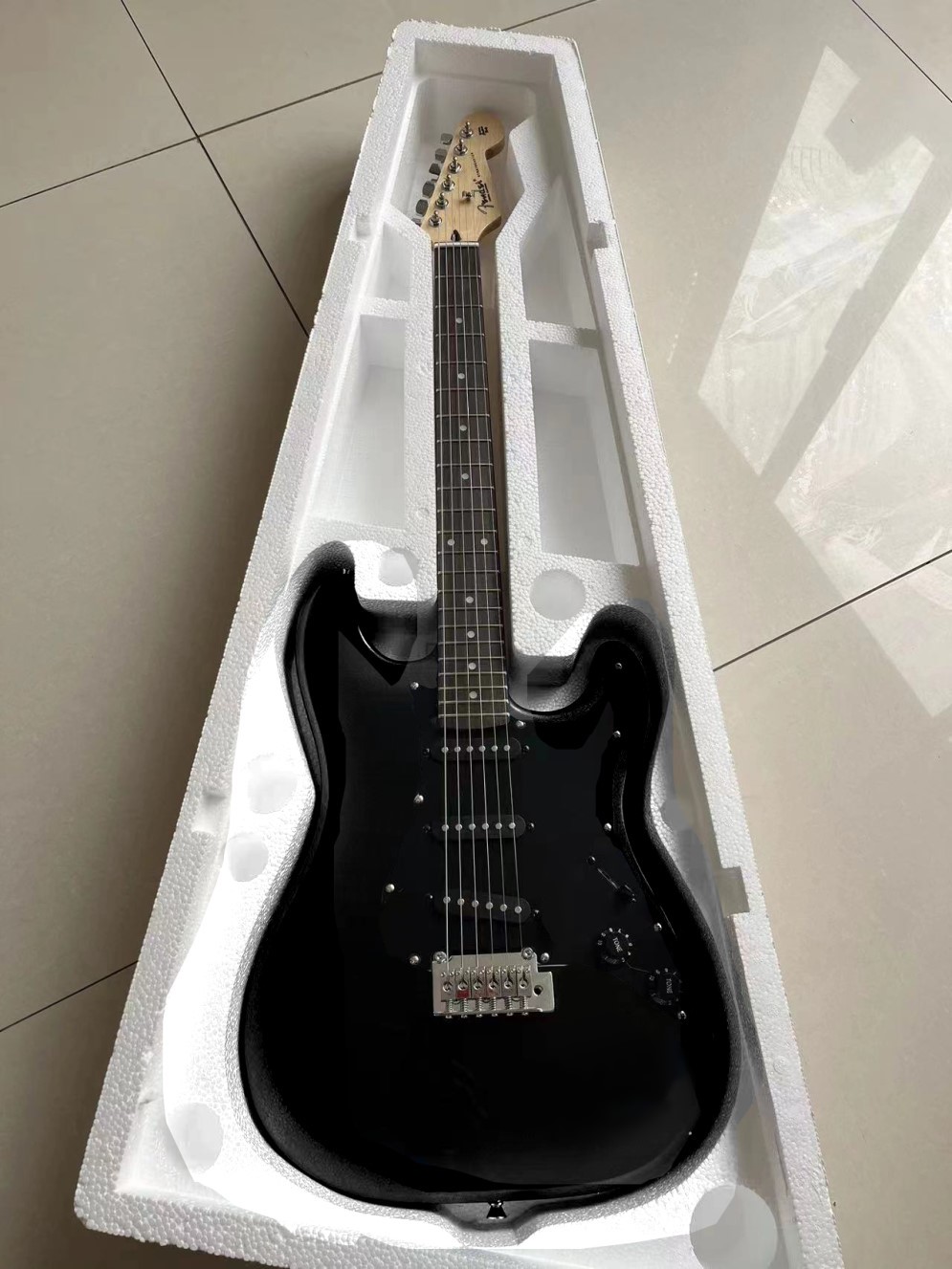 Световое оборудование для дискотек, цветомузыка, светомузыка